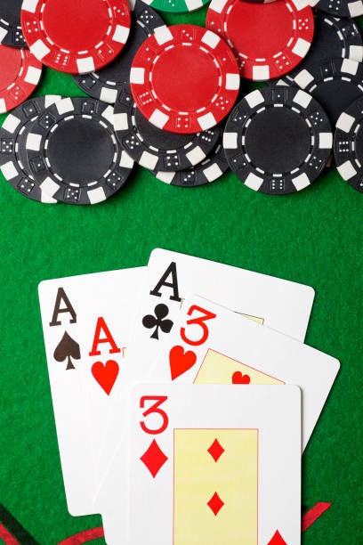 Mobile app interface showing live games and sports markets